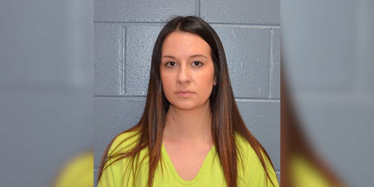 Former Lee Co. teacher indicted for child sex crimes