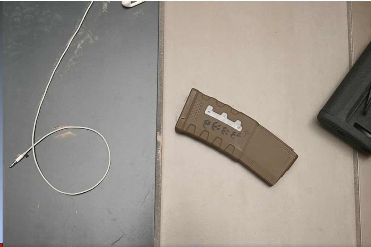 preloaded gallery image