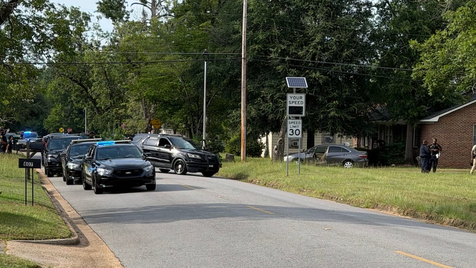 The activity is centered on South Dellwood Dr.
