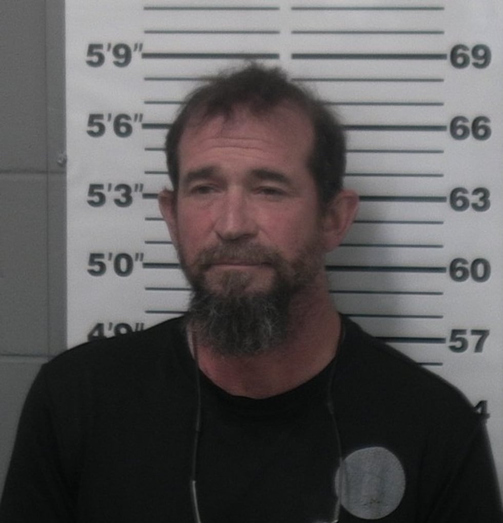 Leslie mayor arrested, charged with aggravated battery and terroristic threats