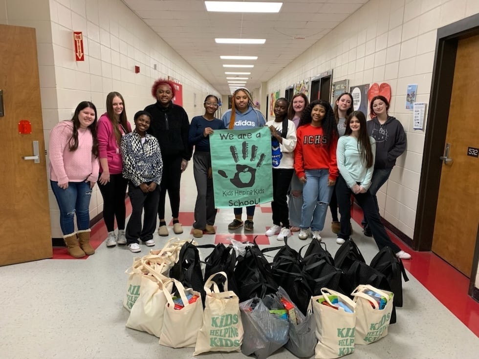 Irwin County Middle Schoolers help fight hunger in the community
