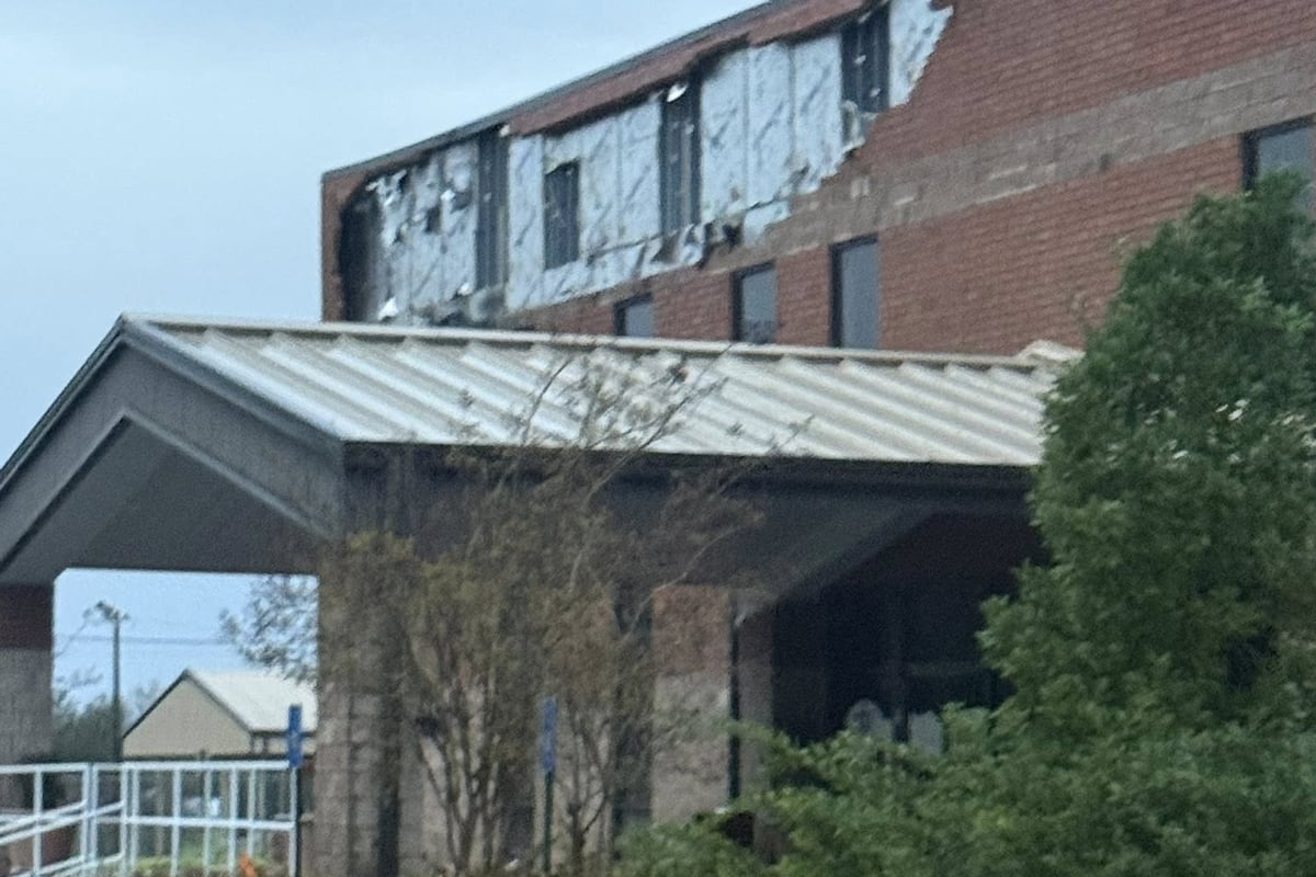 preloaded gallery image