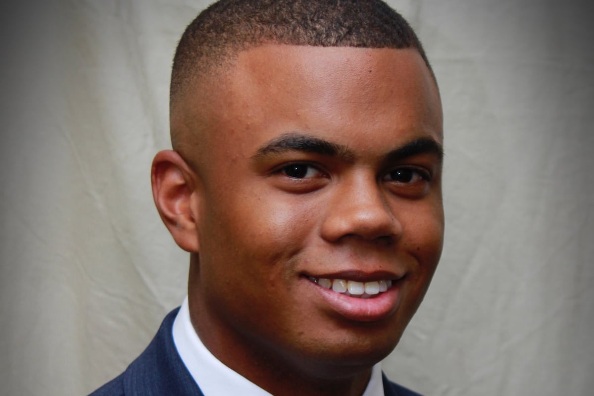 preloaded gallery image