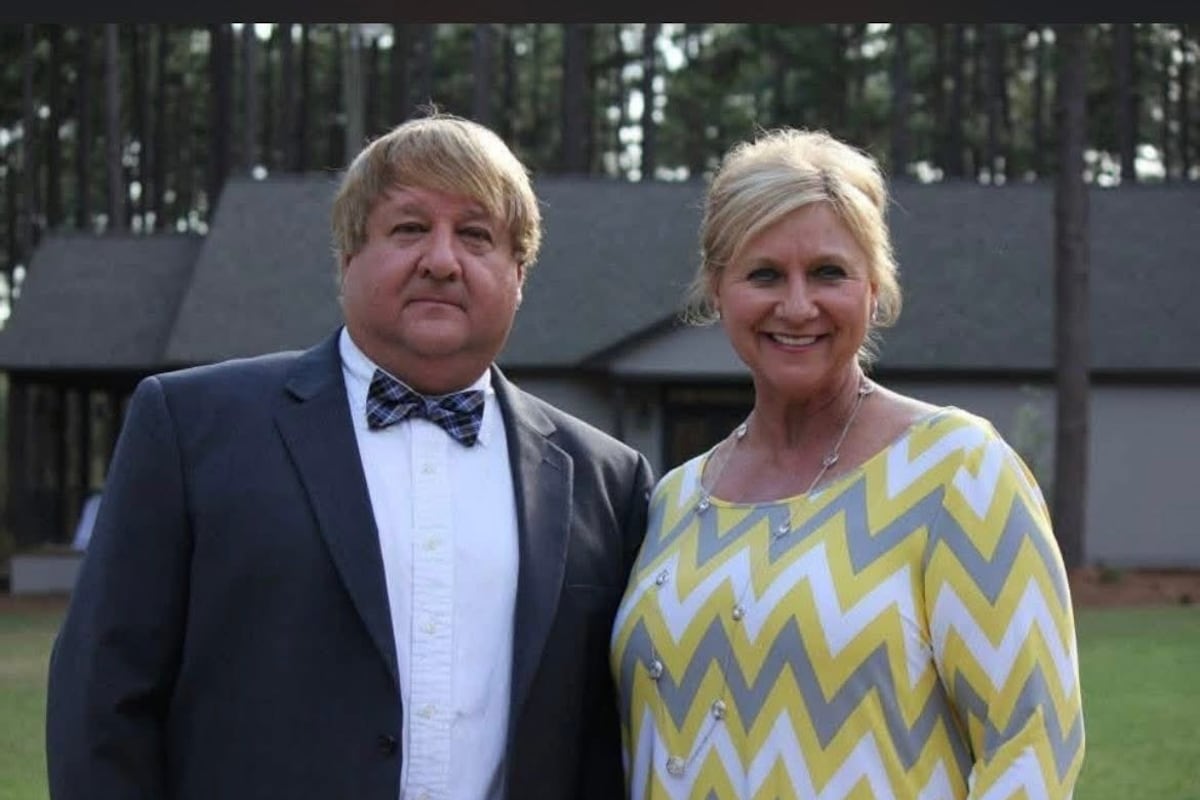 preloaded gallery image