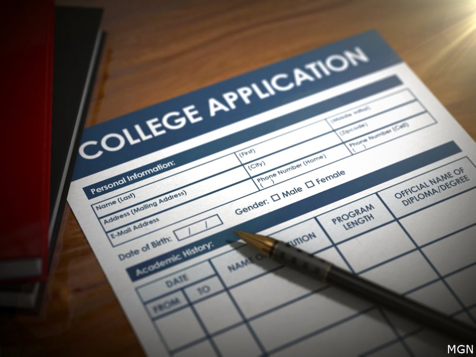 GEORGIA COLLEGES WAIVE APPLICATION FEES