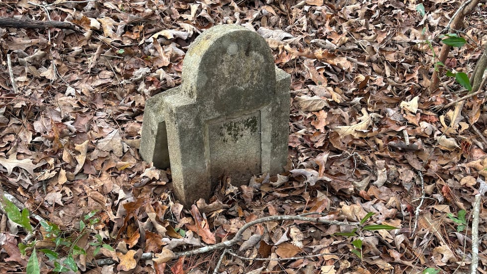 Unmarked & Overlooked: Families seek answers about Brooks County cemetery maintenance