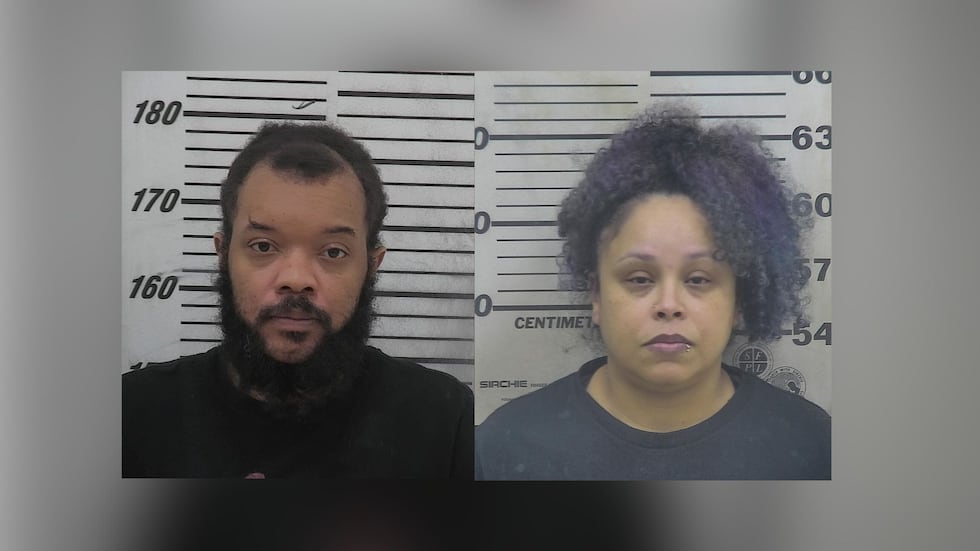 TWO ARRESTED FOLLOWING NARCOTICS INVESTIGATION