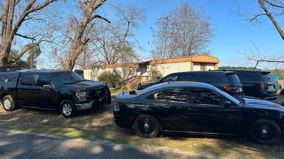 Bones found inside empty residence following missing persons report in Grady County, GBI...