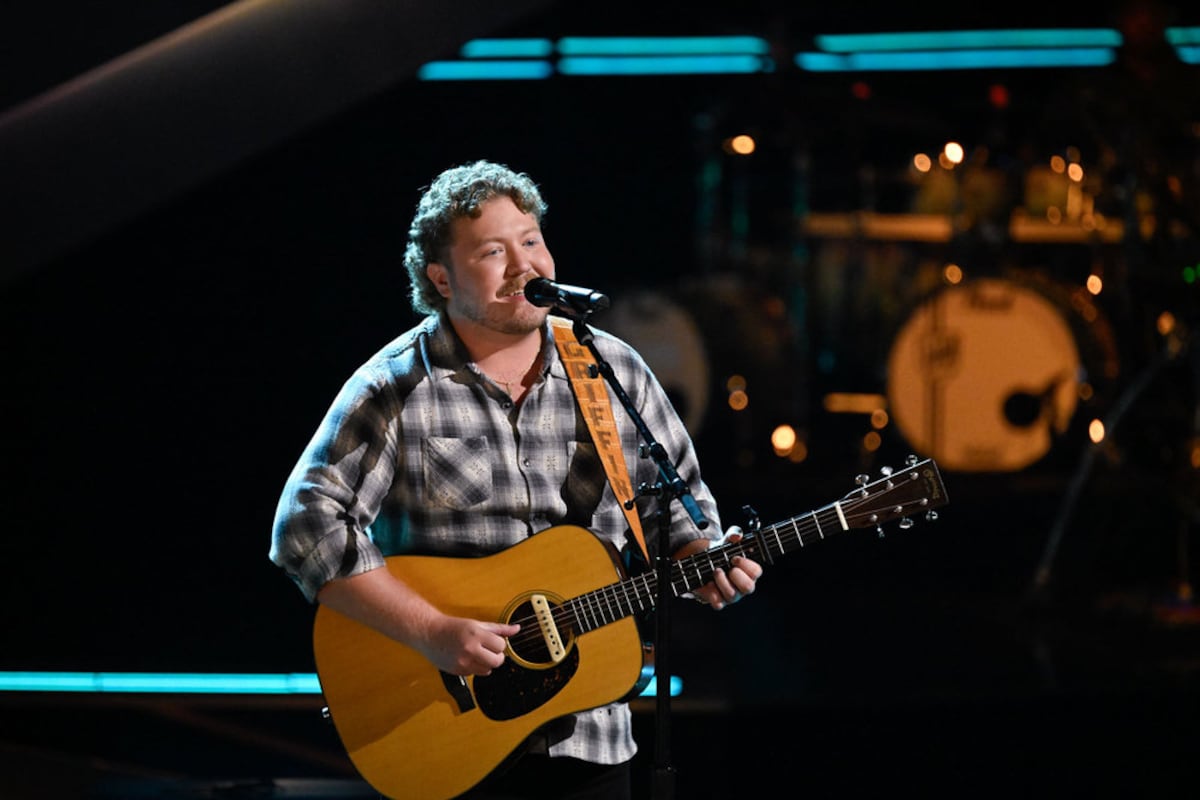 preloaded gallery image