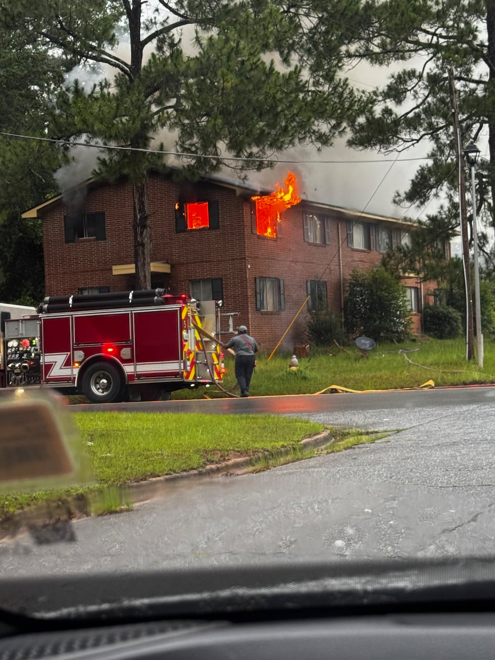 Fire rips through second story of Albany apartment building