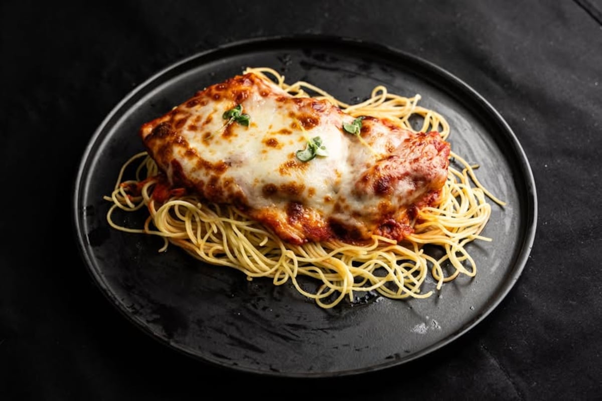 preloaded gallery image