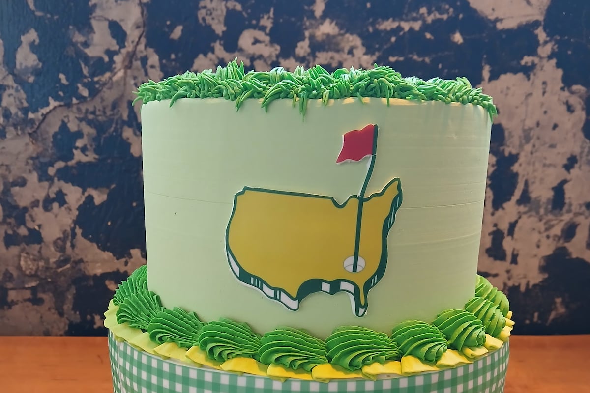 preloaded gallery image