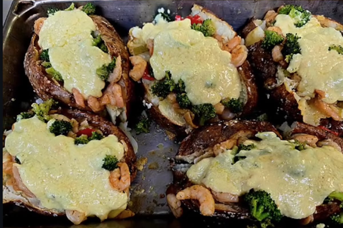 preloaded gallery image