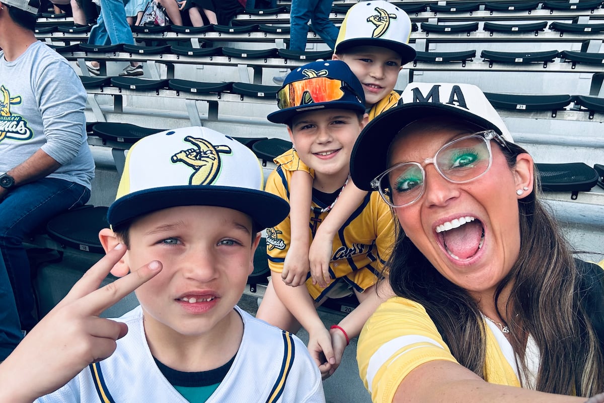 preloaded gallery image