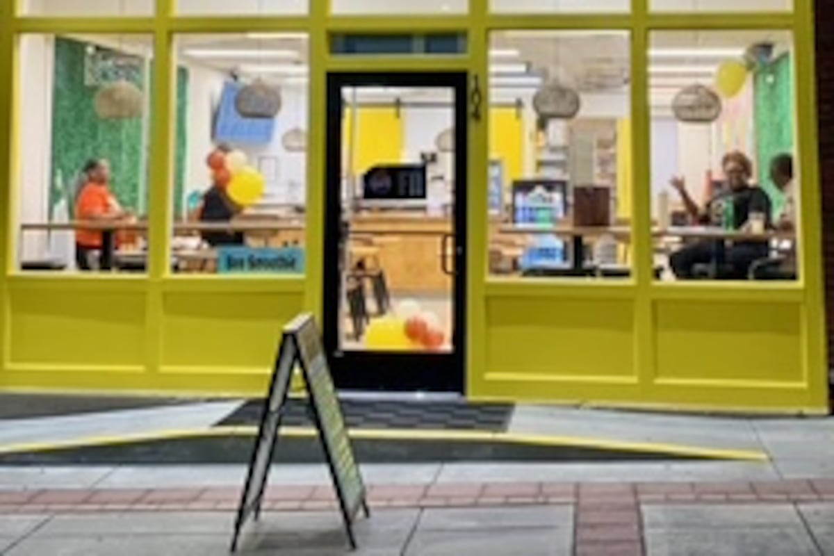 preloaded gallery image