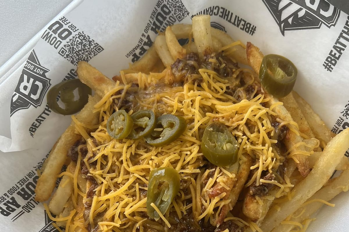 preloaded gallery image