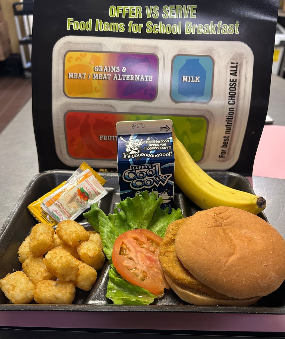 SUMTER CO RESPONDS TO BAD LUNCHES