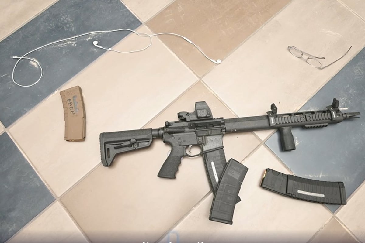 preloaded gallery image