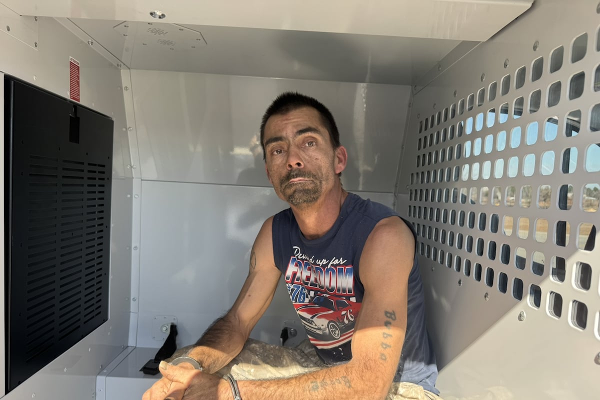 preloaded gallery image