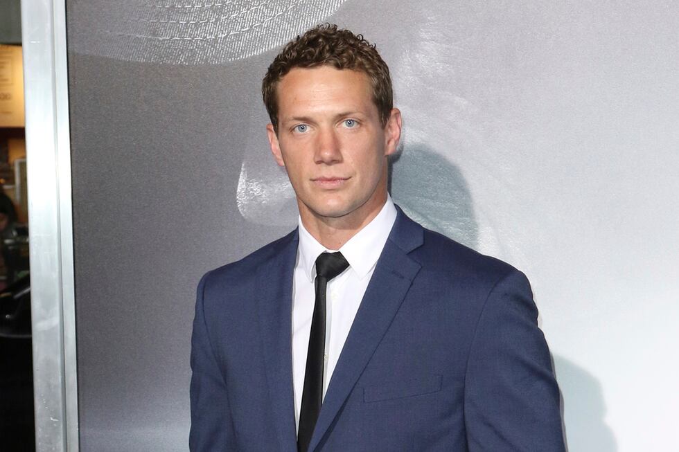 La policía de Los Ángeles arrestó a cuatro personas el jueves por la muerte a tiros del actor...