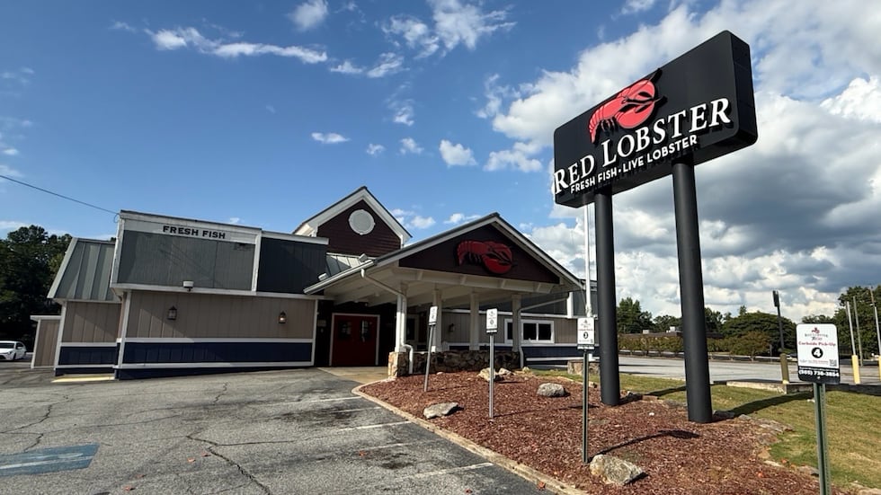 The original Red Lobster in Columbus sits empty after closing its doors after 55 years.
