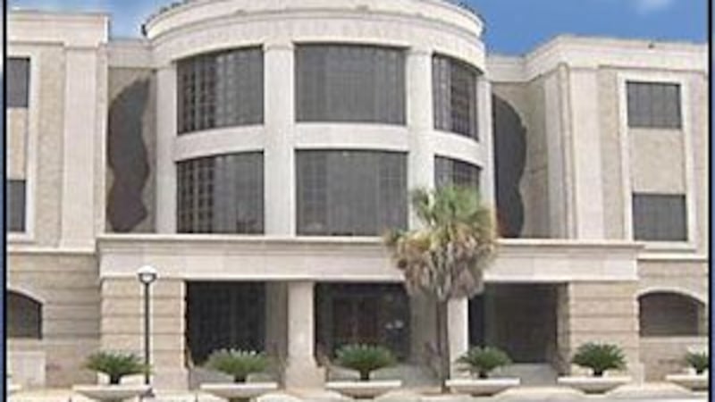 The federal courthouse in Albany is not on a closure list.