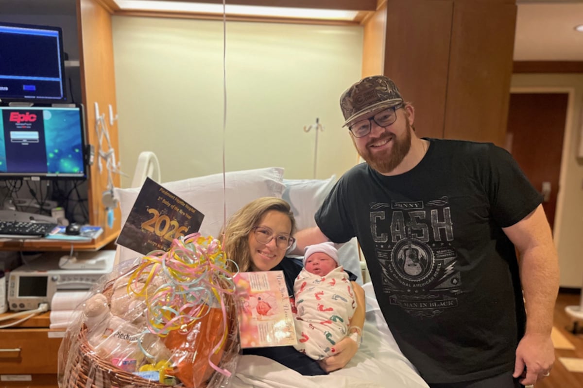 preloaded gallery image