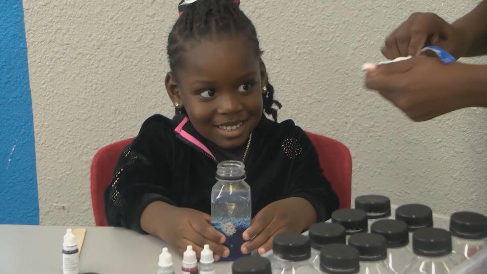 Using oil, water, and food coloring, kids can make a lava lamp at home.