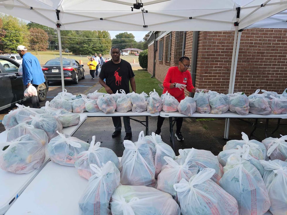 5 local organizations, along with several volunteers, partnered together to host a Fresh...