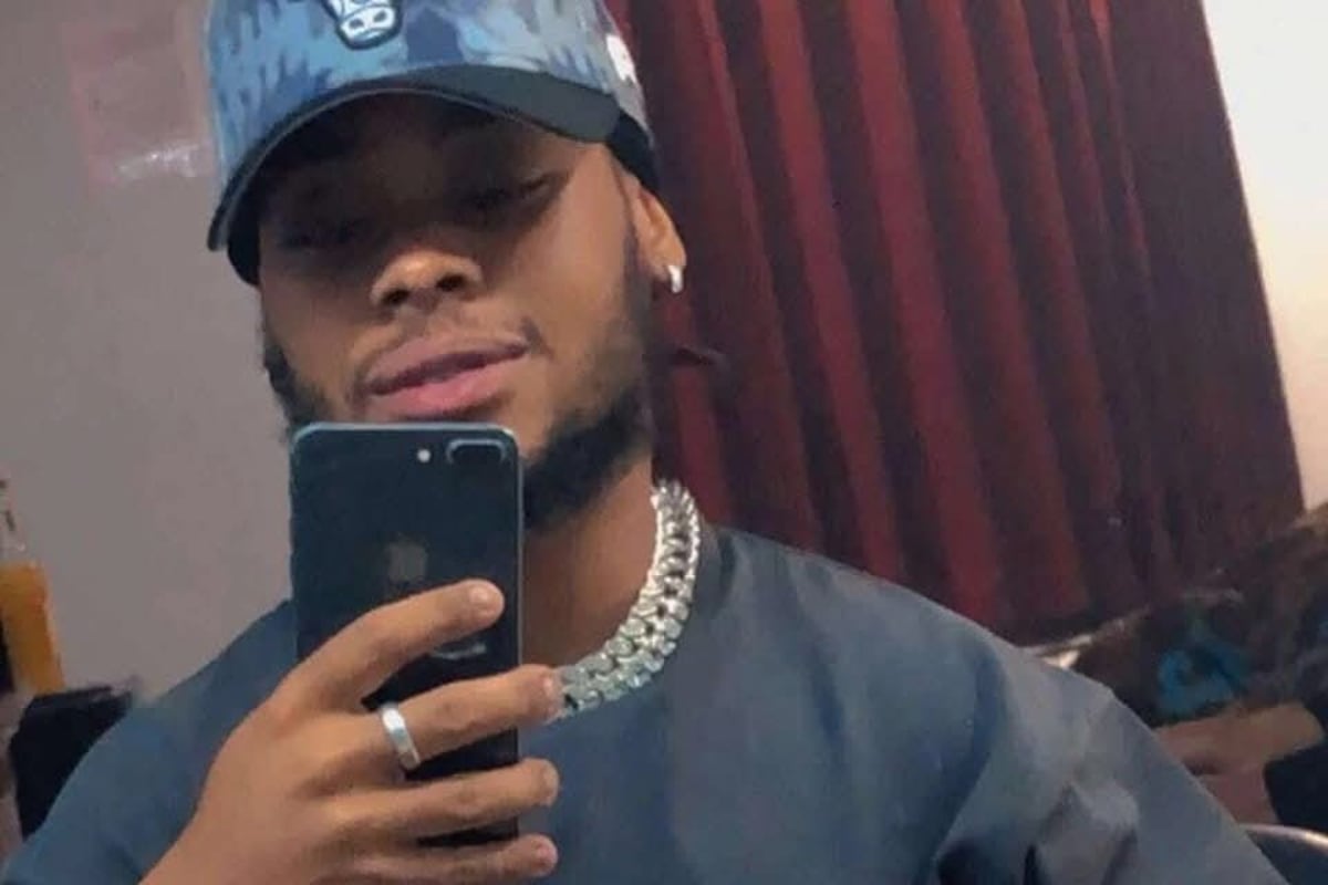 preloaded gallery image