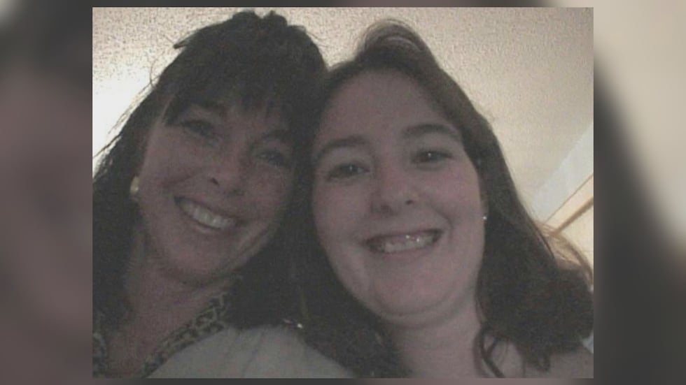 Sisters Paula Wade and Mary Ramsbottom pictured in an old selfie.