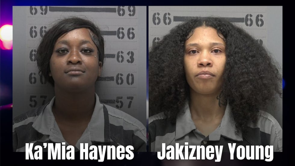 Child found walking Albany streets alone at 1 a.m.; Mother charged with reckless conduct