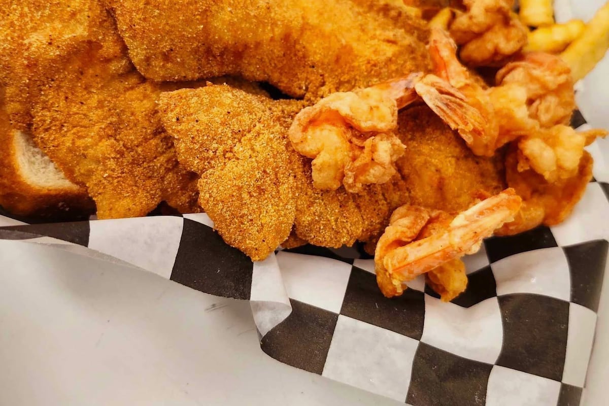 preloaded gallery image