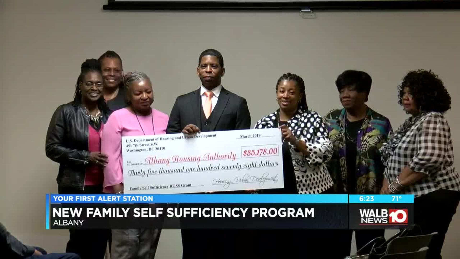 Albany self-sufficiency program accepts grant to help those in need